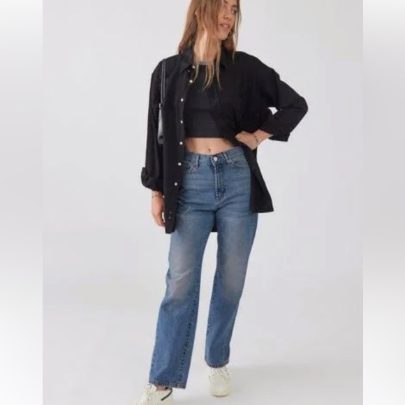 Urban Outfitters Stretchy Cowboy Light Wash Denim Jeans Size 34 New MSRP $69 - Picture 3 of 9